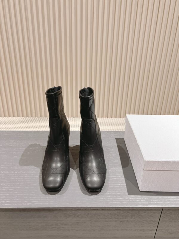 DIOR WOMEN’S BOOTS - Image 2