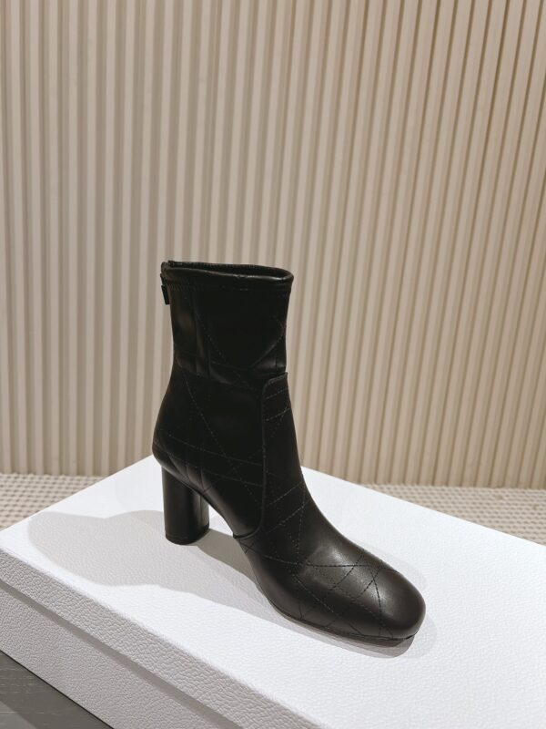 DIOR WOMEN’S BOOTS - Image 5
