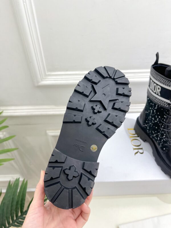 DIOR WOMEN’S BOOTS - Image 10