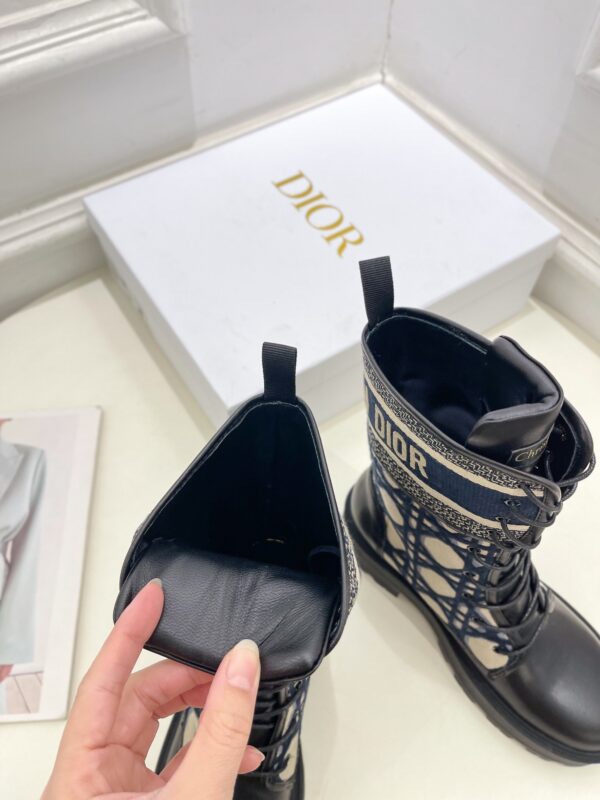 DIOR WOMEN’S BOOTS - Image 8