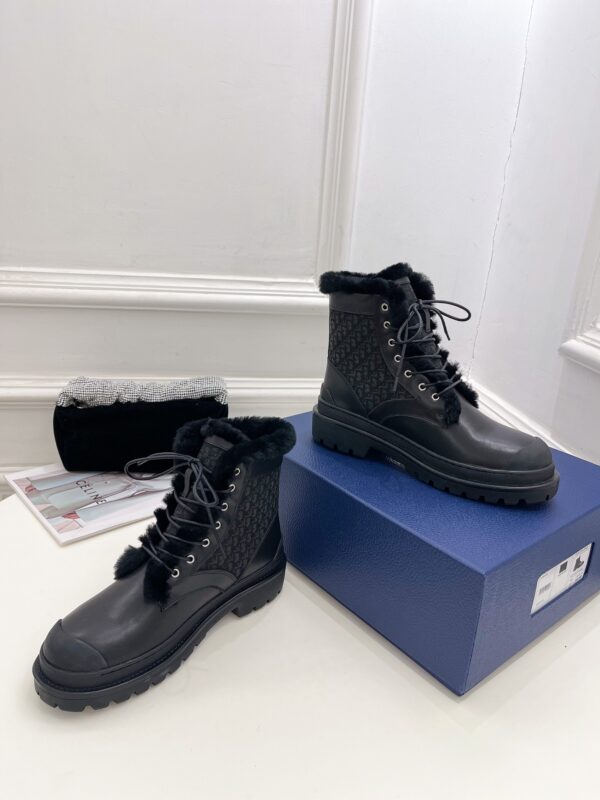 DIOR WOMEN’S BOOTS - Image 8