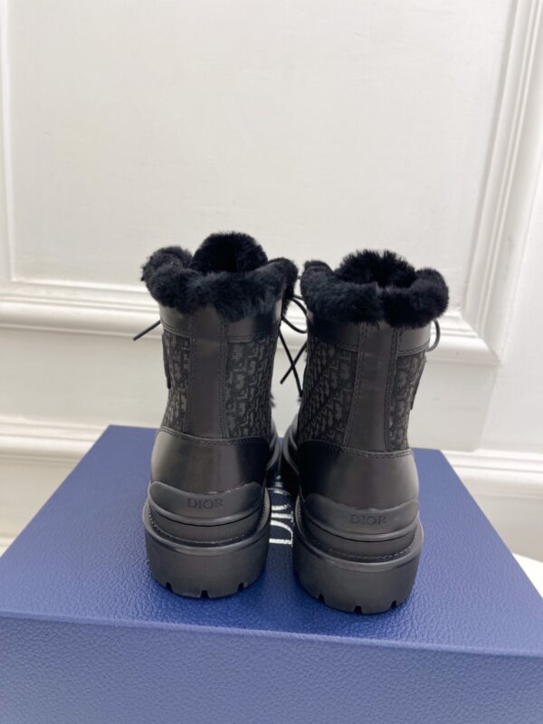 DIOR WOMEN’S BOOTS - Image 3