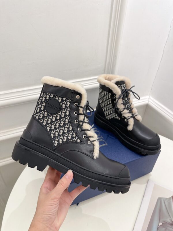 DIOR WOMEN’S BOOTS - Image 6
