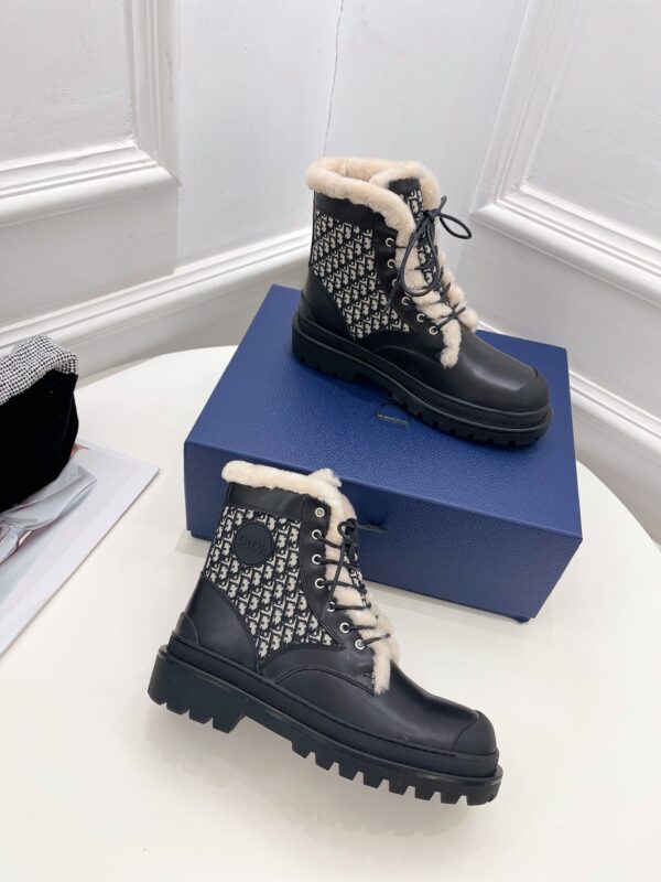 DIOR WOMEN’S BOOTS - Image 5