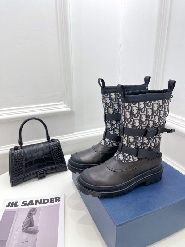DIOR WOMEN’S BOOTS - Image 2