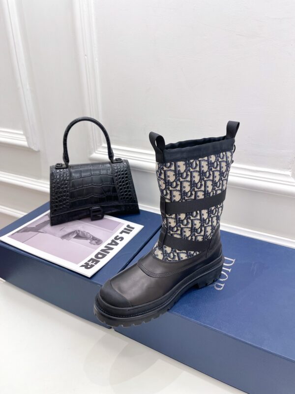 DIOR WOMEN’S BOOTS - Image 4