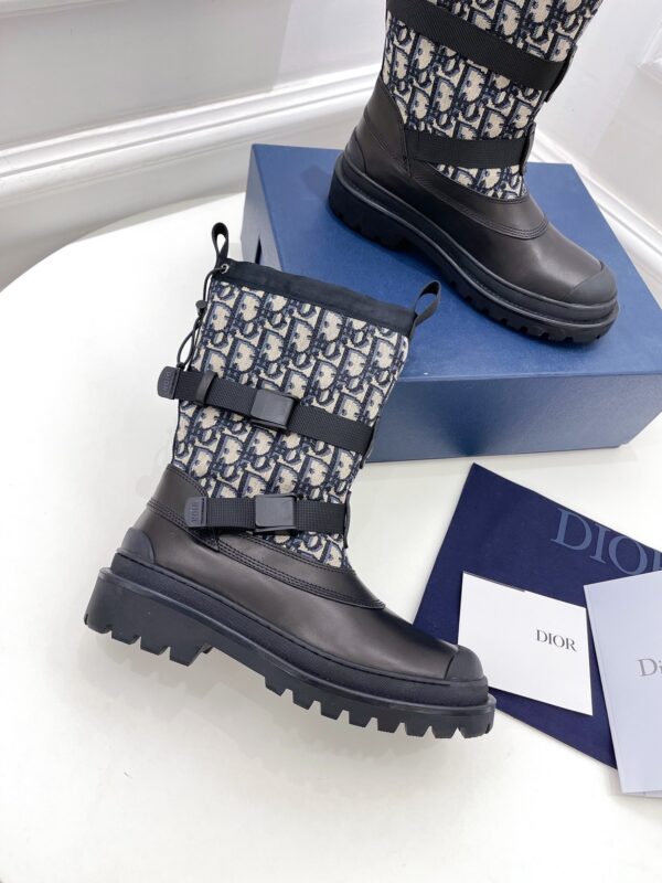DIOR WOMEN’S BOOTS - Image 10