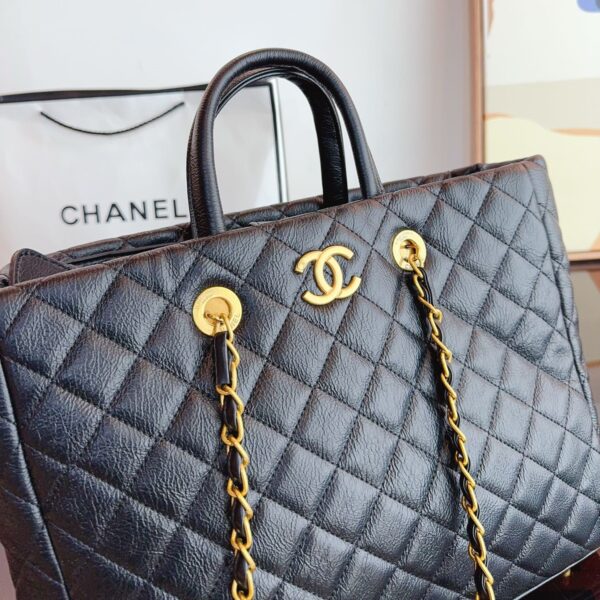 CHANEL COCO HANDLE SHOPPING TOTE QUILTED CAVIAR - Image 8