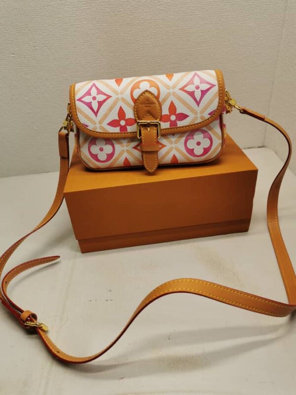 LOUIS VUITTON NANO DIANE BAG MONOGRAM CANVAS CORAL 20CM - Image 9
