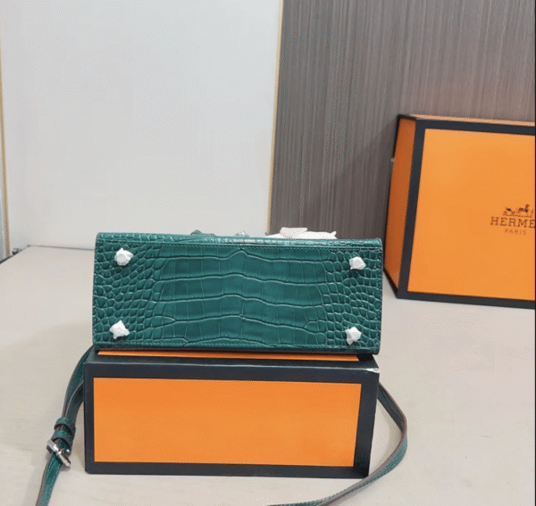 HERMÈS KELLY 25 ALLIGATOR VERT EMERALD - Image 2