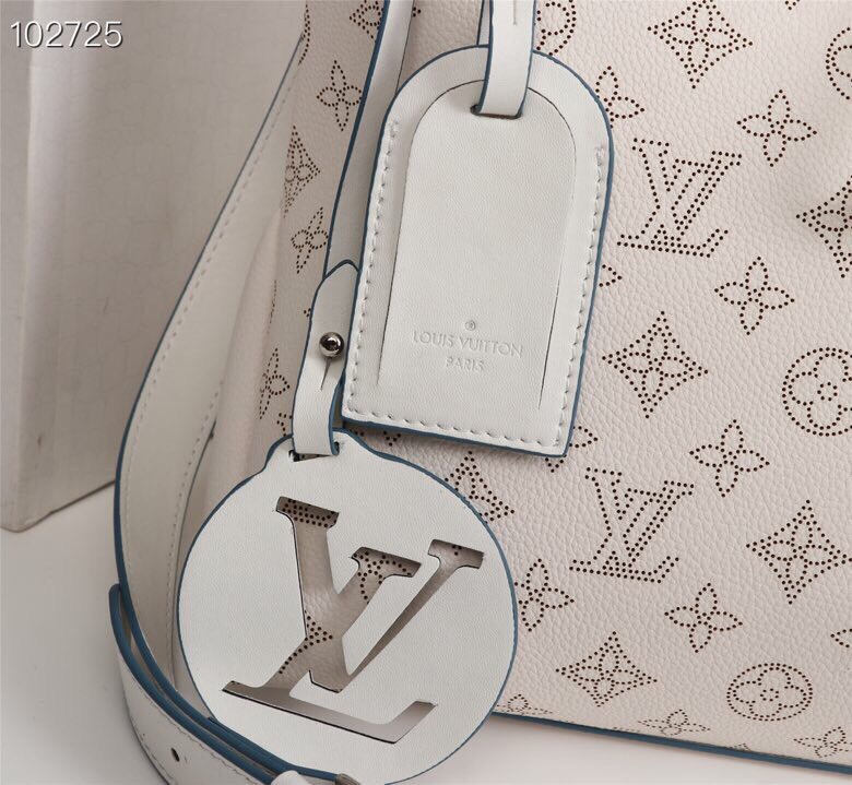 LOUIS VUITTON BEAUBOURG HOBO MM WHITE - Image 3