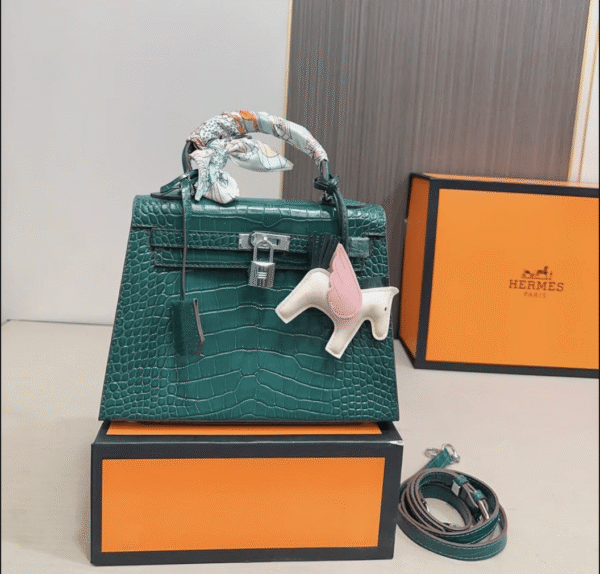 HERMÈS KELLY 25 ALLIGATOR VERT EMERALD - Image 3