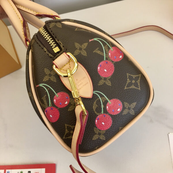 LOUIS VUITTON SPEEDY BANDOULIÈRE - Image 3