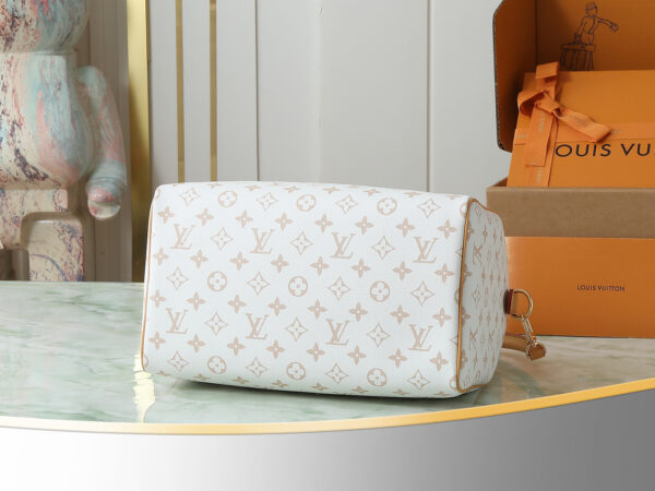 LV  MONOGRAM DUNE SPEEDY SOFT 30 LUCKY  M15108 - Image 4