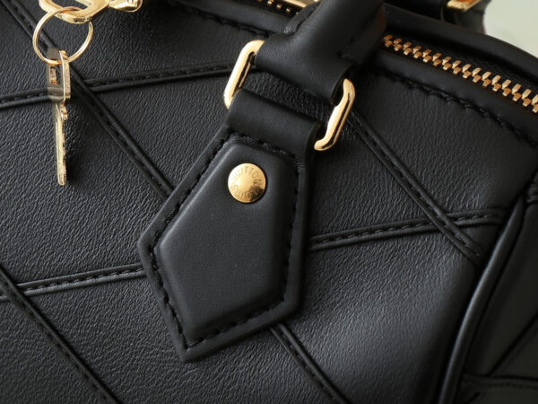 LOUIS VUITTON SPEEDY BANDOULIÈRE 25 - Image 4
