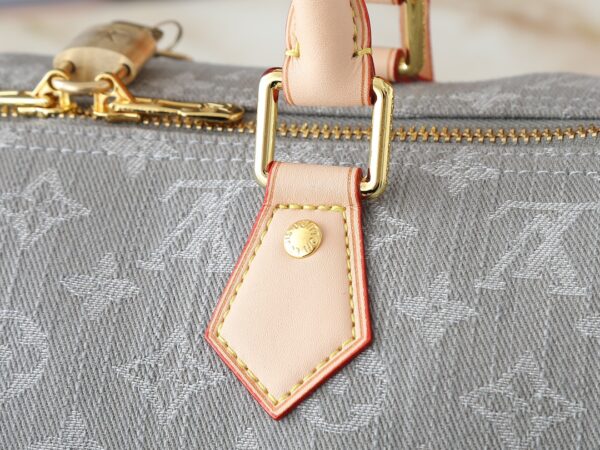 LOUIS VUITTON SPEEDY BANDOULIÈRE 30 MONOGRAM DENIM GREY - Image 6