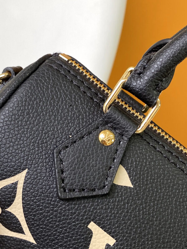 LOUIS VUITTON SPEEDY BANDOULIÈRE BAG ‘BLACK BEIGE’ - Image 5