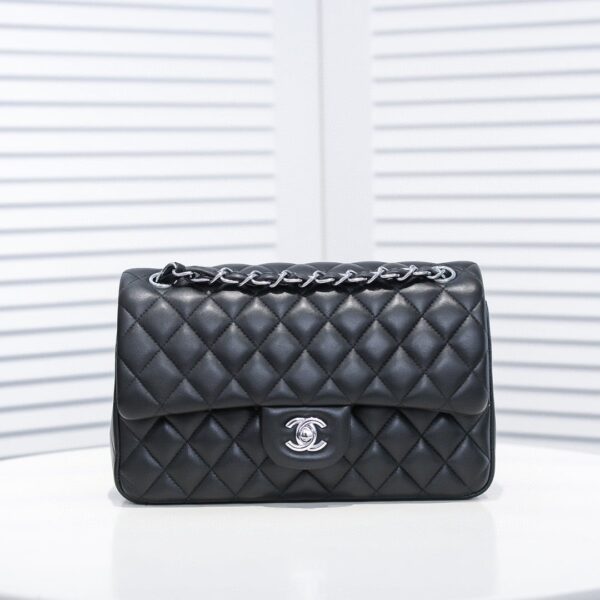 CHANEL SMALL CLASSIC FLAP BAG BLACK LEATHER WITH SILVER HARDARE 25CM - Image 2