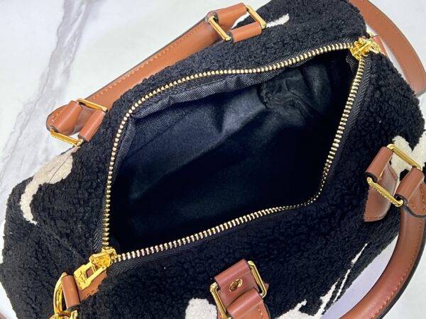 LOUIS VUITTON MONOGRAM TEDDY SPEEDY BANDOULIERE - Image 8