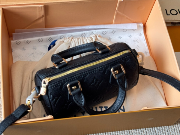 LOUIS VUITTON NANO SPEEDY HANDBAG BLACK MONOGRAM - Image 6
