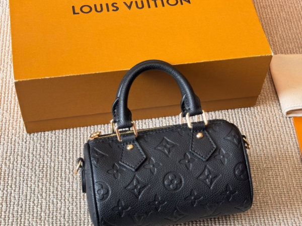 LOUIS VUITTON NANO SPEEDY HANDBAG BLACK MONOGRAM - Image 7