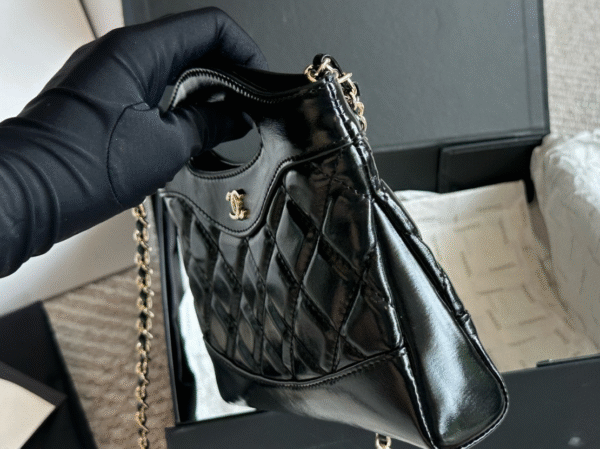 CHANEL BLACK QUILTED LAMBSKIN CLUTCH WITH CHAIN PALE GOLD HARDWARE - Image 3