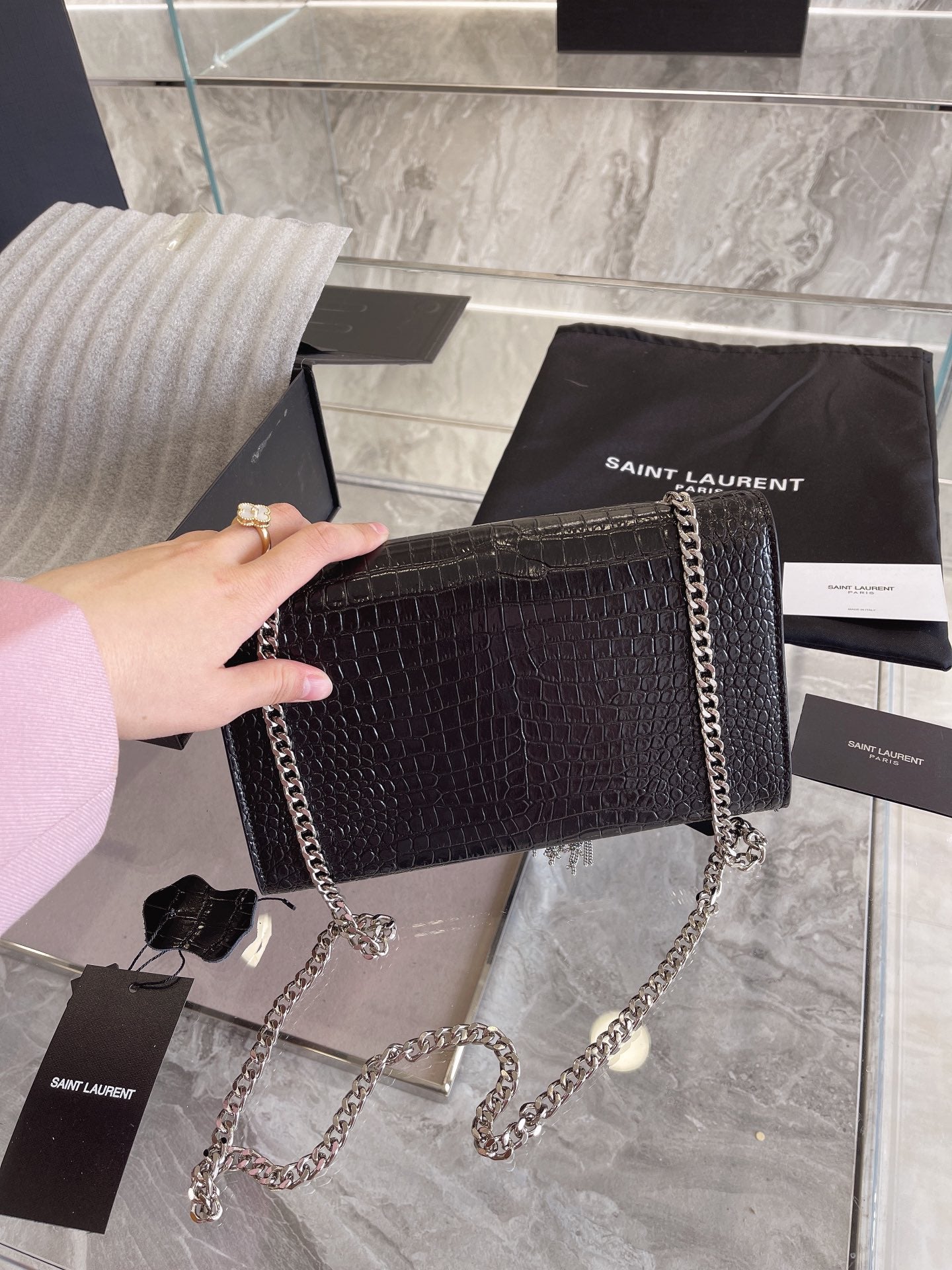 SAINT LAURENT KATE CHAIN BAG - Image 3