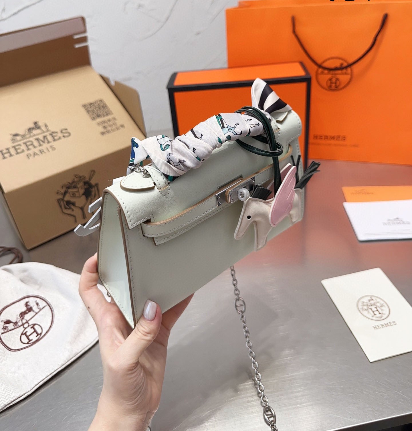 HM MINI KELLY LUXURY HANDBAG - Image 4