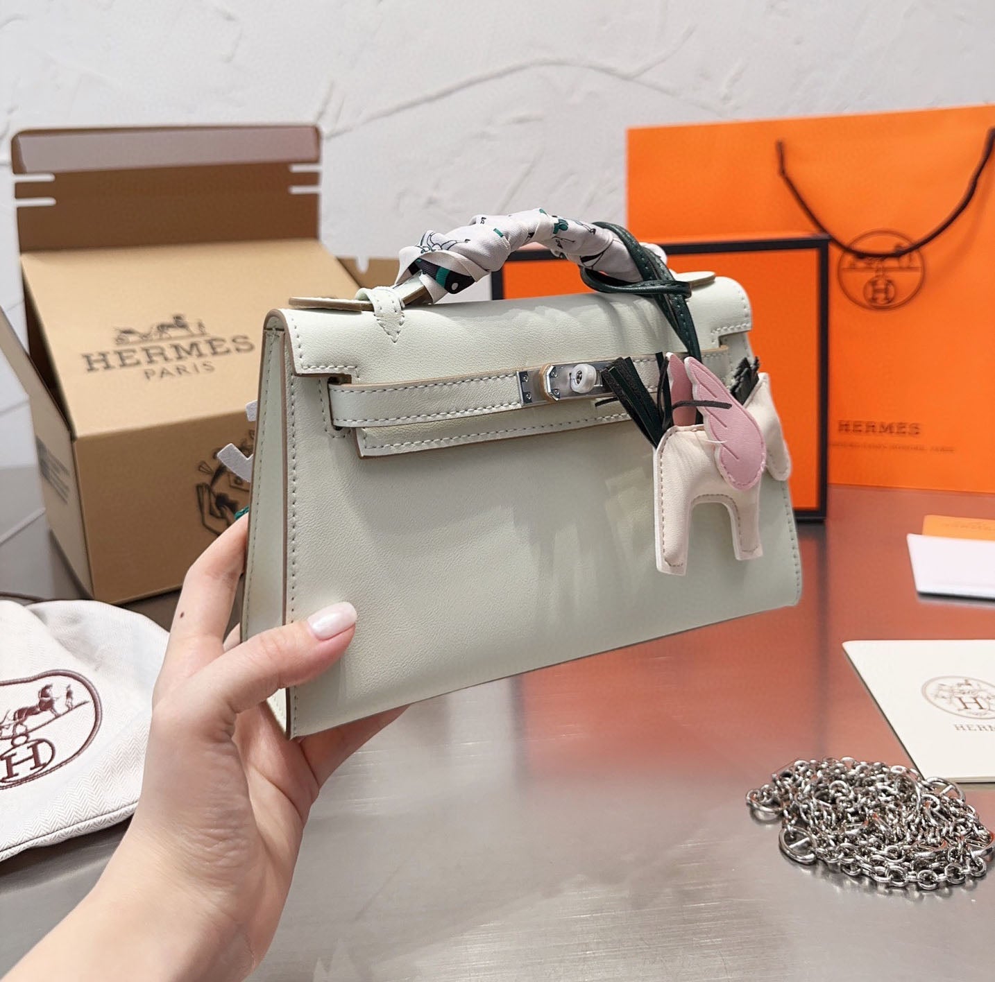 HM MINI KELLY LUXURY HANDBAG - Image 6