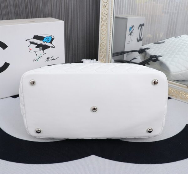 CHANEL CALFSKIN QUILTED LARGE CAMBON TOTE BLACK WHITE 41CM - Image 7