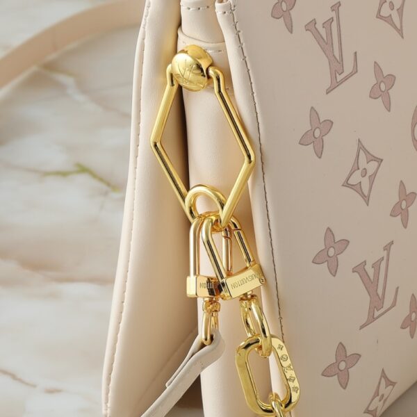 LOUIS VUITTON COUSSIN PM BICOLOR EDEN 26CM - Image 7