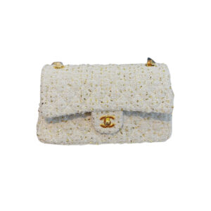 CHANEL CLASSIC FLAP MAUNI BAG